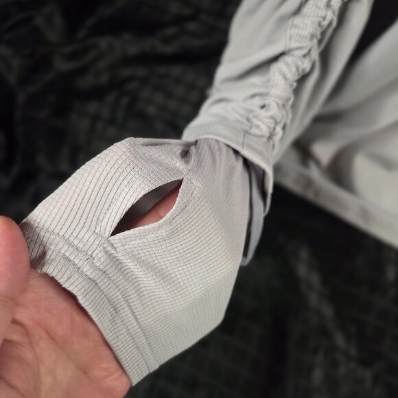 Fabletics Cashel Adjustable Long Sleeve Top - Picture 6 of 8